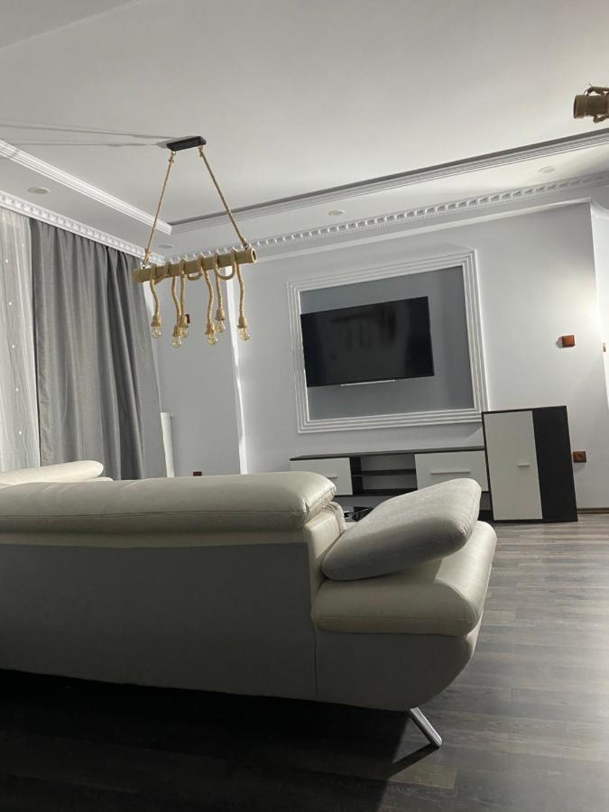 Luxury Apartment Σάτου Μάρε Εξωτερικό φωτογραφία
